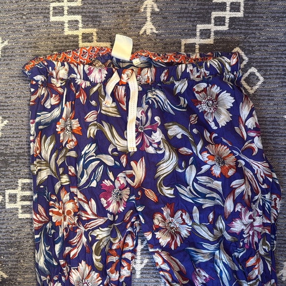 Anthropologie By Eloise Printed Cropped Floral Print Cotton PajamaBottoms Pants - Picture 3 of 6